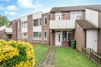 Rijnlaan 1, 5704HW, Helmond, Noord-Brabant