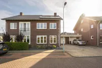 Jonagold 10, Buren