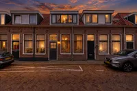 Zon 14, Hoorn