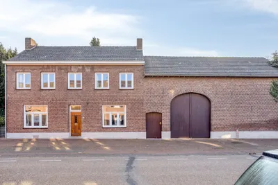 Rijksweg 161, 6247AE, Gronsveld, Limburg