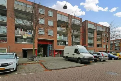 Bovenwoning Charlotte Brontéstraat, Amsterdam