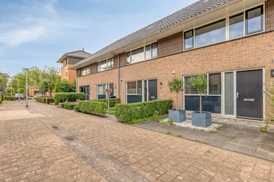 Duizendschoon 43, 3344AH, Hendrik-Ido-Ambacht, Zuid-Holland