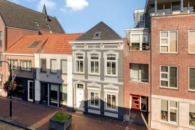 Grote Kerkstraat 25, 4651BA, Steenbergen, Noord-Brabant