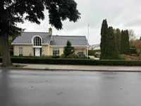 Noordeinde 24, Roelofarendsveen