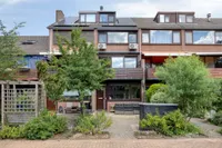 De Eik 20, Rhoon