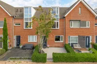 Moerasvaren 28, Hendrik-Ido-Ambacht