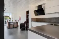 Julianastraat 4, Heel