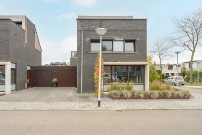 Céline Klinkenberghstraat 16, 6136TK, Sittard, Limburg