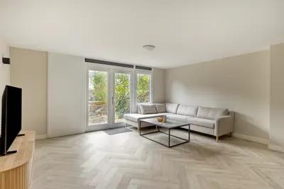 P. Hans Frankfurthersingel , 1060TP, Amsterdam, Noord-Holland