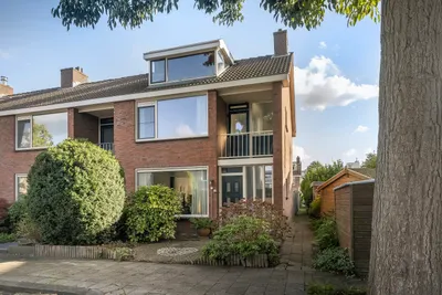 Maria Louisastraat 2, 3136BJ, Vlaardingen, Zuid-Holland