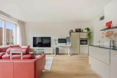 Van Kinsbergenstraat , 1057PT, Amsterdam, Noord-Holland
