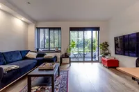 Borneolaan, Amsterdam